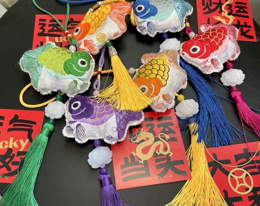 【新年捡漏款25元5条】莲花款流苏胖胖鱼香包 商品图4