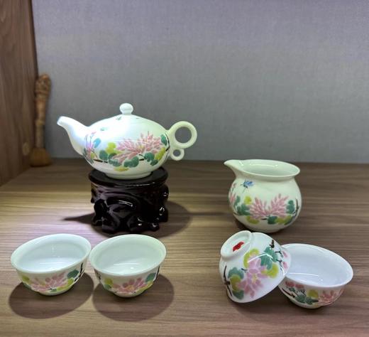 景德镇陶瓷 国瓷红叶 8头釉下五彩菊花茶具 商品图0