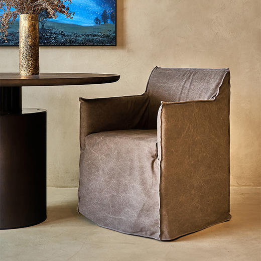 Nora 扶手餐椅 | 皮布面料可选，详询客服 商品图1