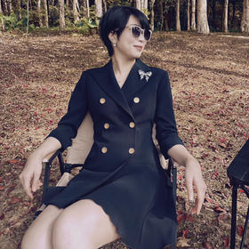 “乘风破浪”系列 颈袖添香2024春秋新款OL七分袖修身气质藏青色短款连衣裙LT1XC5309 新款