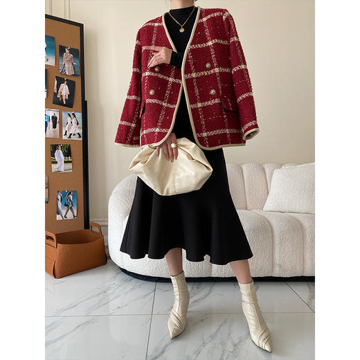 「夹棉小香风！两色可选」司南法式经典节日氛围 V领正肩粗花呢夹棉小香风外套秋冬 商品图2