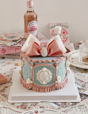 宫廷蕾丝蝴蝶结