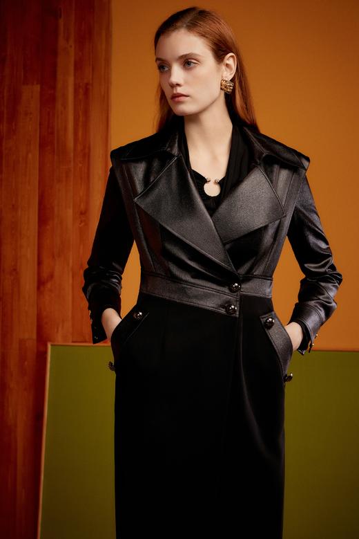 SAFICOO【无边】系列 时尚率性宽肩设计 拼接式风衣 商品图3