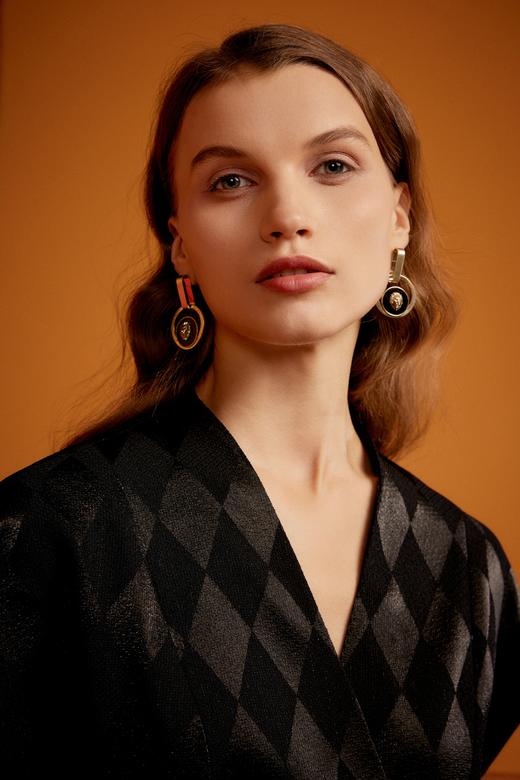 SAFICOO【无边】系列 时尚率性宽肩不对称设计式马甲 商品图3