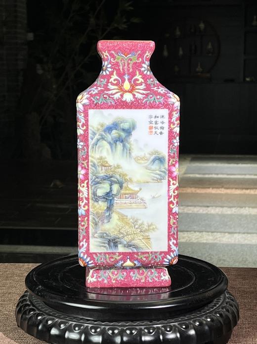 乾隆款洋彩锦上添花山水诗句四方瓶 商品图0