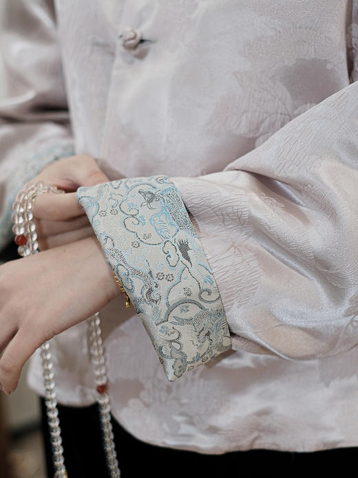 盛唐牡丹 |宋锦粉松鼠葡萄纹双面穿外套 商品图13