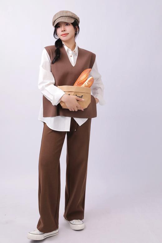 237847#V领侧带马甲 商品图1