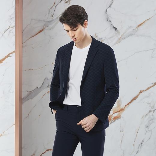 柒牌平驳领西装男2024春季新款商务休闲肌理条纹修身男士西服外套	126C70800 商品图1