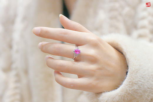 【秀逸】18k金镶粉色蓝宝石戒指 商品图5