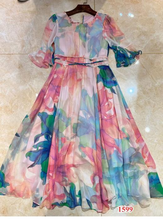 【门店同款】ENJOY夏季D钉珠领晕染花卉真丝裙 153461676 商品图0