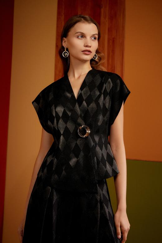 SAFICOO【无边】系列 时尚率性宽肩不对称设计式马甲 商品图1