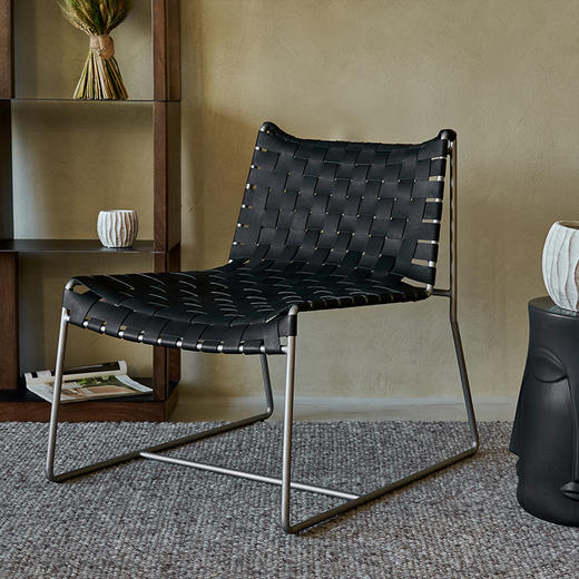 Winifred 休闲椅 | 皮布面料可选，详询客服 商品图0