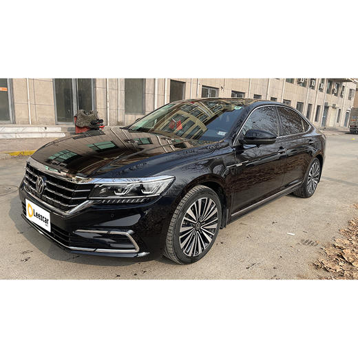 大众 帕萨特 330TSI 尊贵版【长租-北京】 商品图2