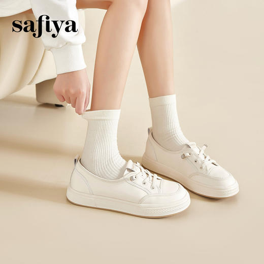 Safiya/索菲娅2024春季百搭一脚蹬平底学院风休闲浅口小白鞋 SF41112111 商品图3