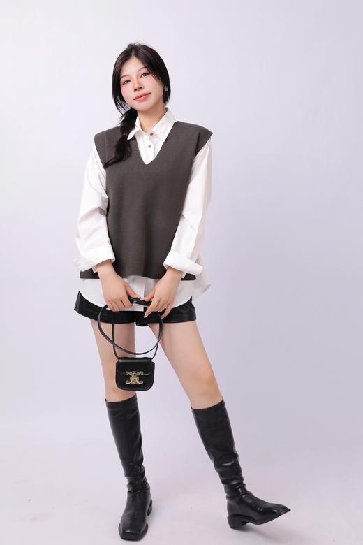 237847#V领侧带马甲 商品图0