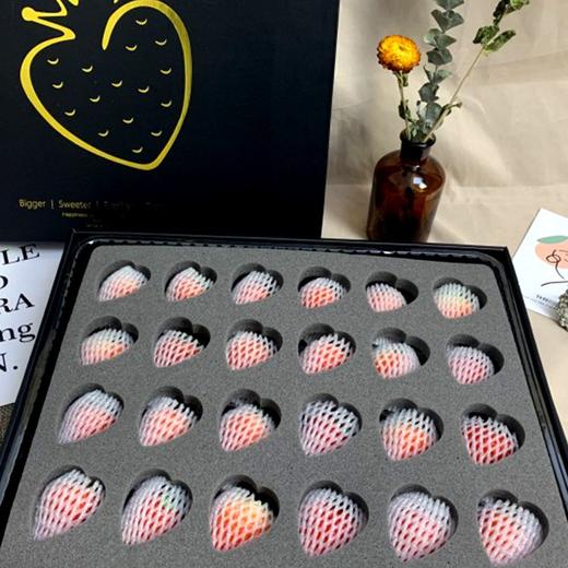 【顺丰空运】正宗丹东东港99奶油大草莓红颜孕妇九九牛奶草莓 新鲜水果 商品图5