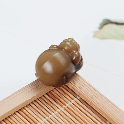 和田玉糖玉【福猪】配精美挂绳 商品图4