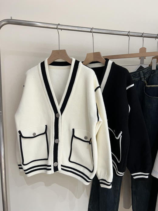 珍珠尼撞色加厚外套 商品图9