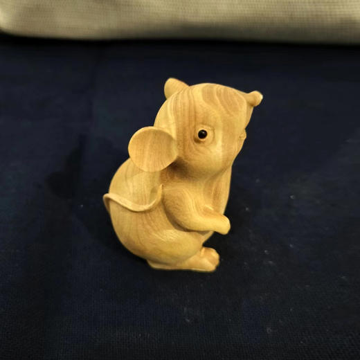 开心立鼠°黄杨木摆件 商品图0