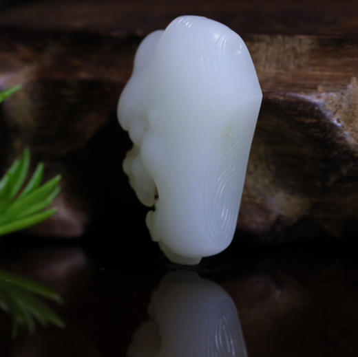 和田玉（白玉）籽料挂件--兽面18.2g 商品图9