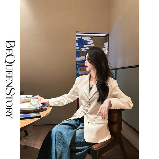 BeQueenStory 【一盏江南】国风手工盘扣设计感收腰新中式西装外套 商品图0