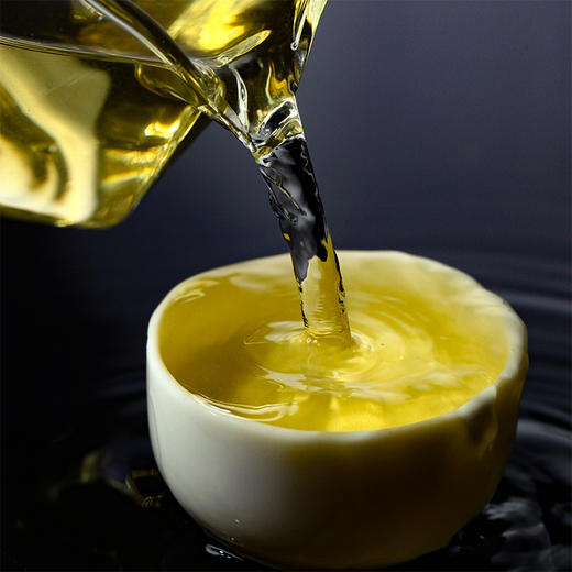 2024春茶-南糯山春茶《甲沱》生茶沱茶100克*5沱 买2提送1沱 商品图5