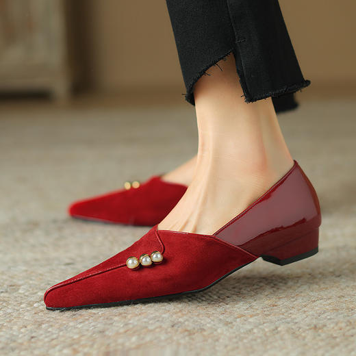 春季新款，时尚优雅尖头浅口拼接低跟单鞋HBP-5873 商品图0