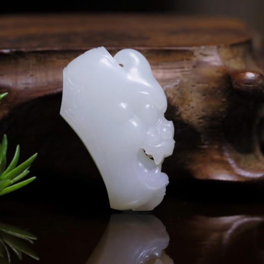 和田玉（白玉）籽料挂件--兽面18.2g 商品图6
