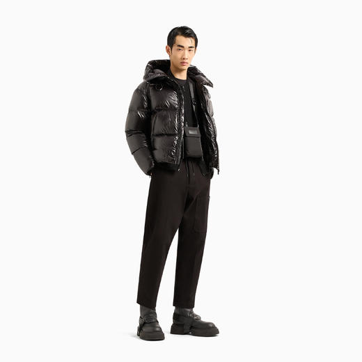 EMPORIO ARMANI 阿玛尼 男士防水绗缝尼龙连帽羽绒服 黑色 6R1B97 1NKZZ 0999 商品图3