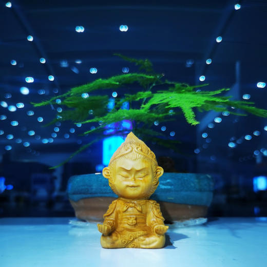 新款打坐孙悟空°黄杨木摆件 商品图0