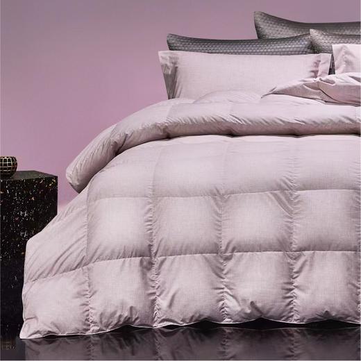 【6F】罗莱 尚 超柔无边鹅绒被-春 鸢尾粉/烟暮灰 商品图1