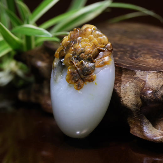 和田玉（白玉）独籽挂件-- 蝶恋花 55.43g 商品图1