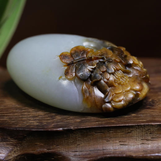 和田玉（白玉）独籽挂件-- 蝶恋花 55.43g 商品图6