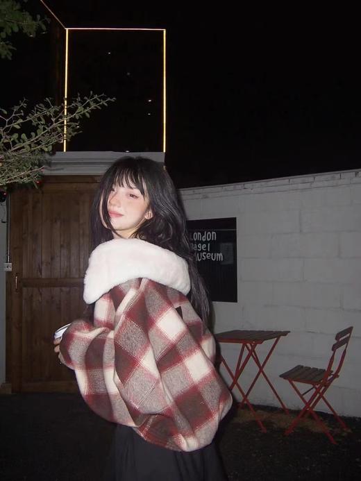 羊羔毛领格纹呢料外套 商品图3