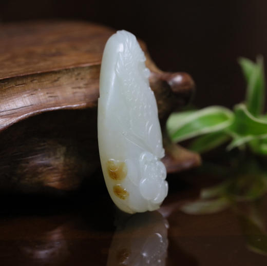 和田玉（白玉）独籽挂件-- 连年有余18.87g 商品图2