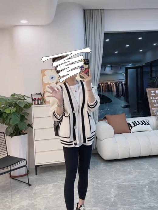 珍珠尼撞色加厚外套 商品图8