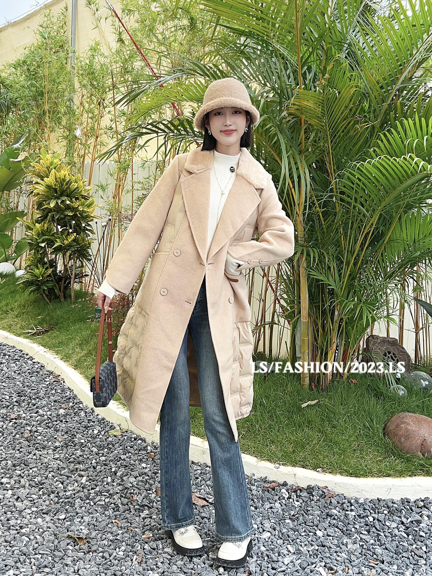 G08528#相拼呢大衣