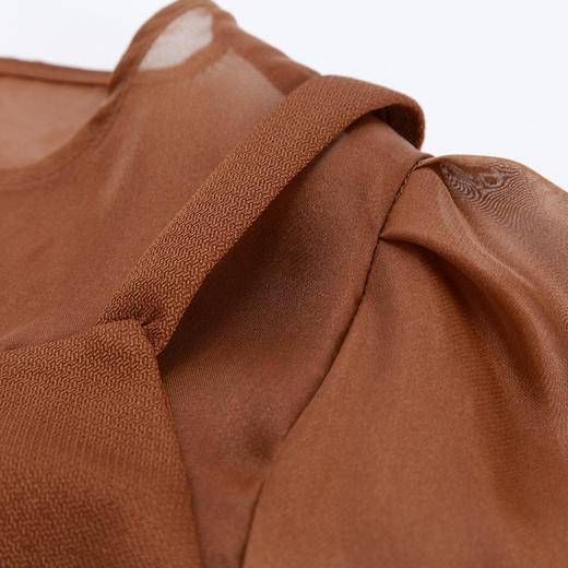 PE830斯尔丽2024春季新款假两件式性感通透内搭双排扣职业高级感连衣裙 商品图5