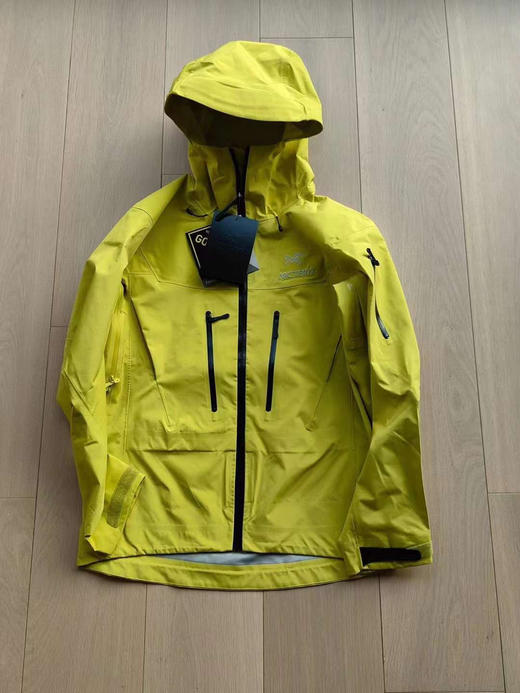 ARC’TERYX 始祖鸟 ALPHA  SV 七代GORE-TEX  男女款  新款硬壳冲锋衣 功能性外套 防风  防水 透气 登山服  夹克 商品图11