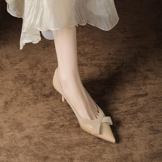 TZW-3356-19 羊皮法式高跟鞋女细跟尖头单鞋通勤蝴蝶结气质不累脚浅口 商品图1