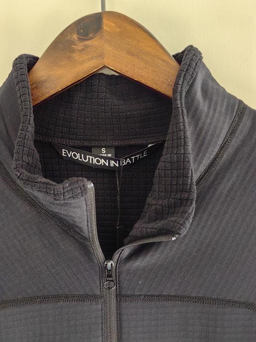 猛虎营秋冬男款L2内搭230g单面抓绒保暖套装 商品图6