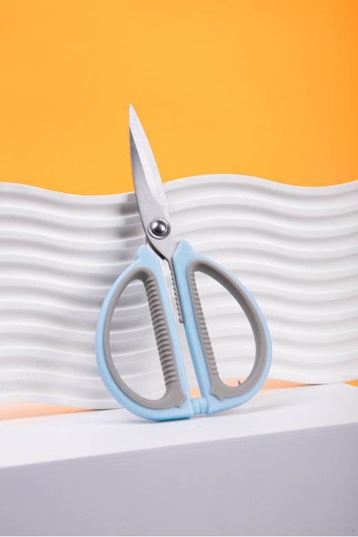 🥰【KEYIOW多功能家用剪刀2把】💥食品级PP+铬钢打造趁手剪刀，🔔修剪不费劲，撞色蓝灰食品级🧸PP手柄防滑易握，🥬升级内侧防滑纹理 油手不滑剪❤️ 商品图1