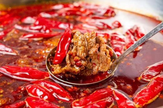 【醉九娘鲜切牛肉·青羊大道】59.9元抢门市价198元单人通用自助~鲜切牛肉+蒸菜钵钵鸡冷吃系列+烧烤甜品水果+品牌酒水不限享！ 商品图2