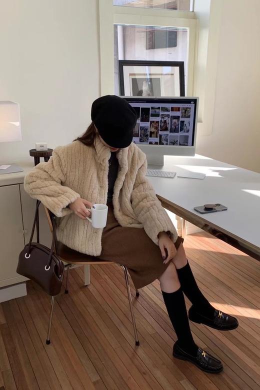 LNNNS 浅咖色条纹款环保毛绒外套 17436 商品图0