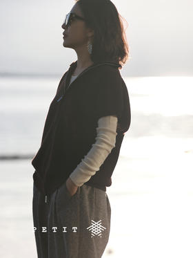 车厘子 秋冬高端针织系列纯羊毛双开拉链落肩针织马甲