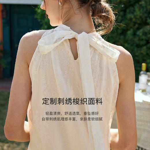 欧芮儿法式刺绣挂脖连衣裙女夏季2024新款度假气质吊带蛋糕裙长裙 商品图1