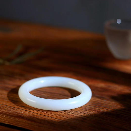 和田玉（羊脂玉）俄料手镯--福镯 （圈口请咨询客服） 商品图3