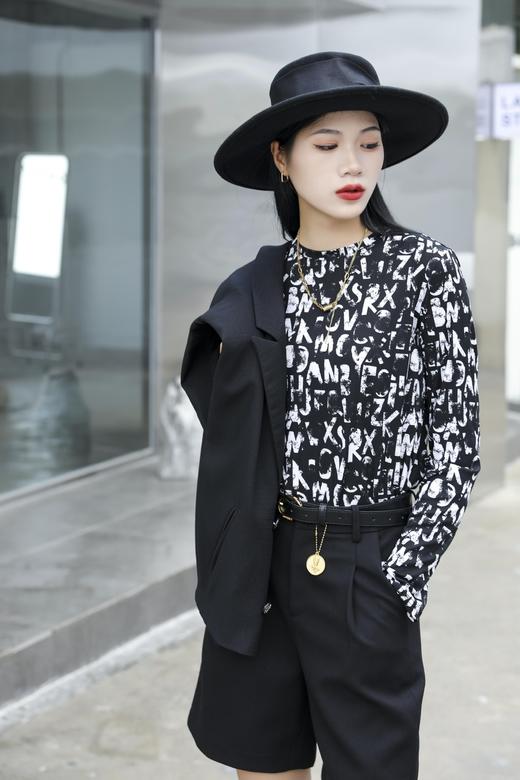 326696#前印花长T 商品图1