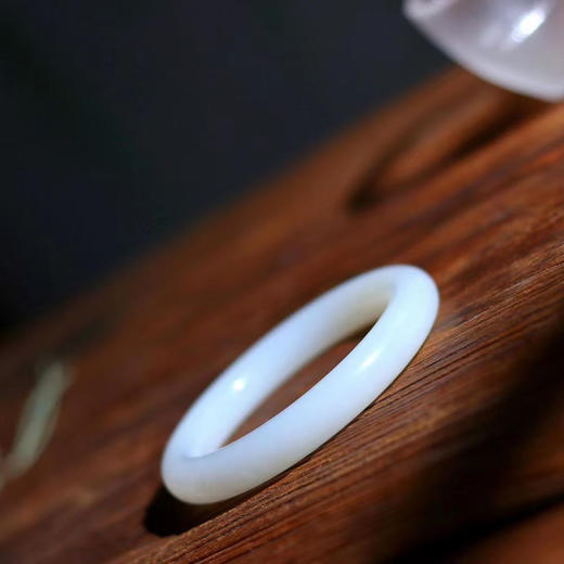 和田玉（羊脂玉）俄料手镯--福镯 （圈口请咨询客服） 商品图6