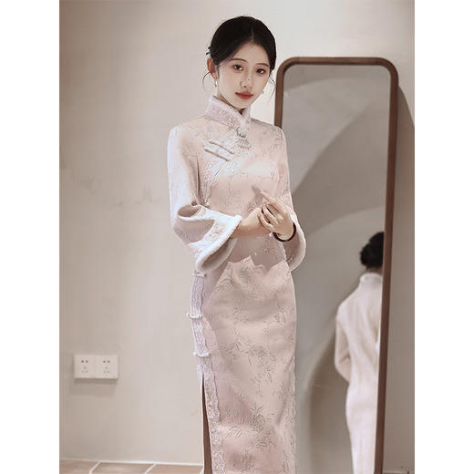 气质高级感，改良年轻款长款加绒厚款长袖粉色旗袍LBS2549 商品图0